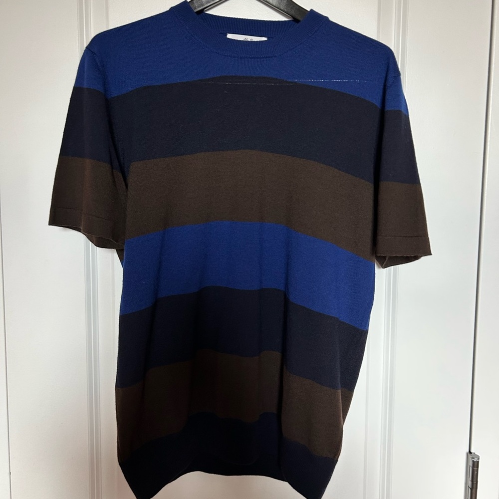 Mr P men’s shortsleeved knit sweater top. 100% merino lambs wool